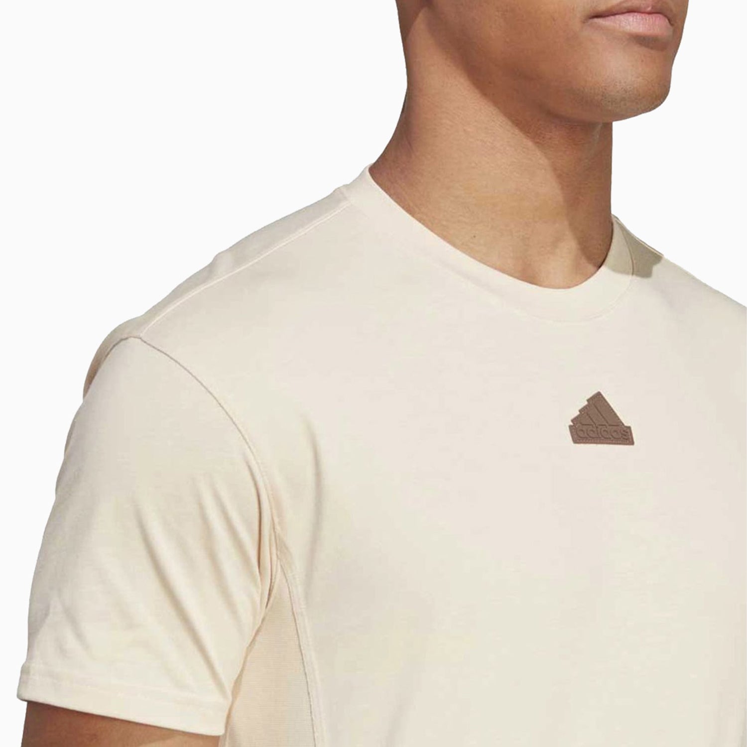 adidas-mens-sportswear-city-escape-outfit-ic9733-ic9737
