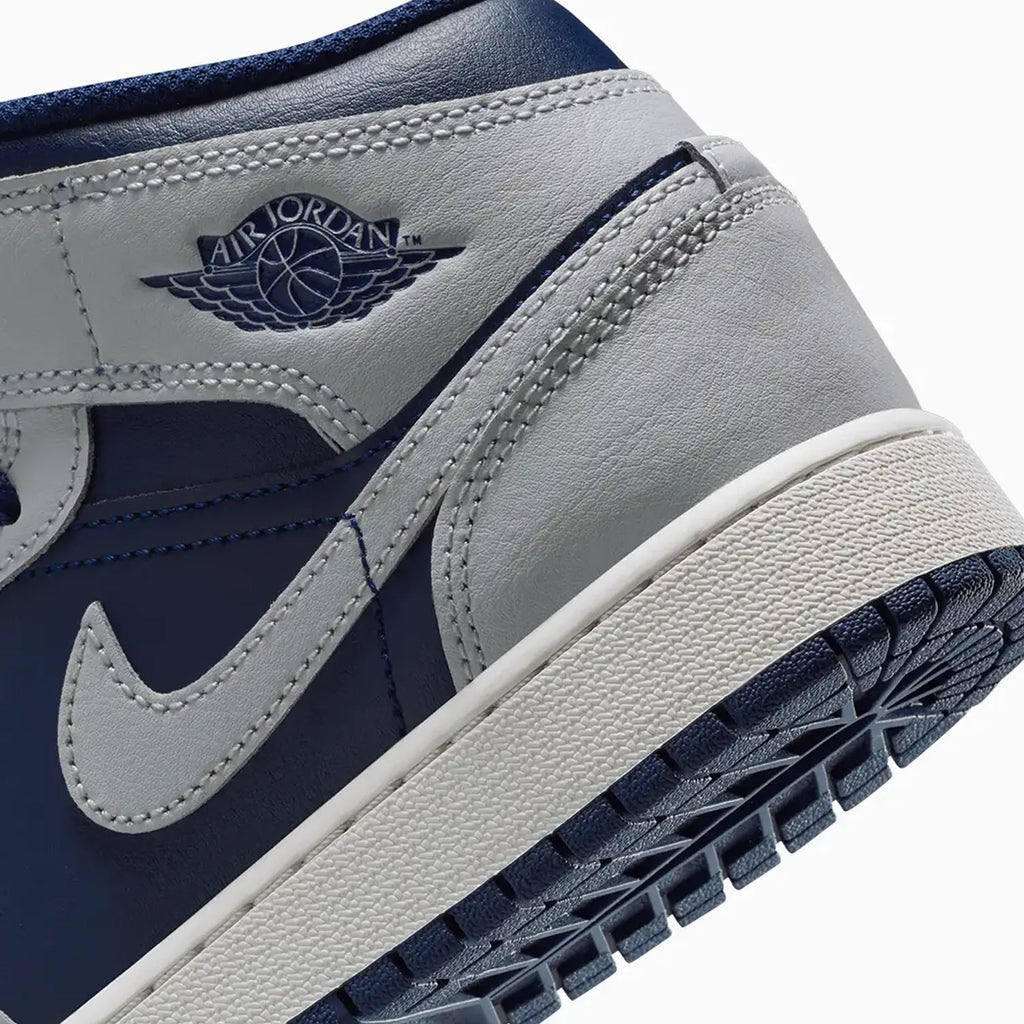 Kid's Air Jordan 1 Mid "Blue Void" Grade School
