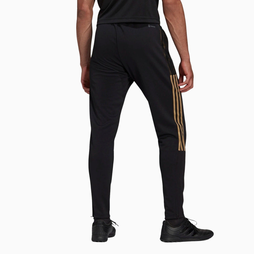 mens-adidas-logo-outfit-he4856-hi1073