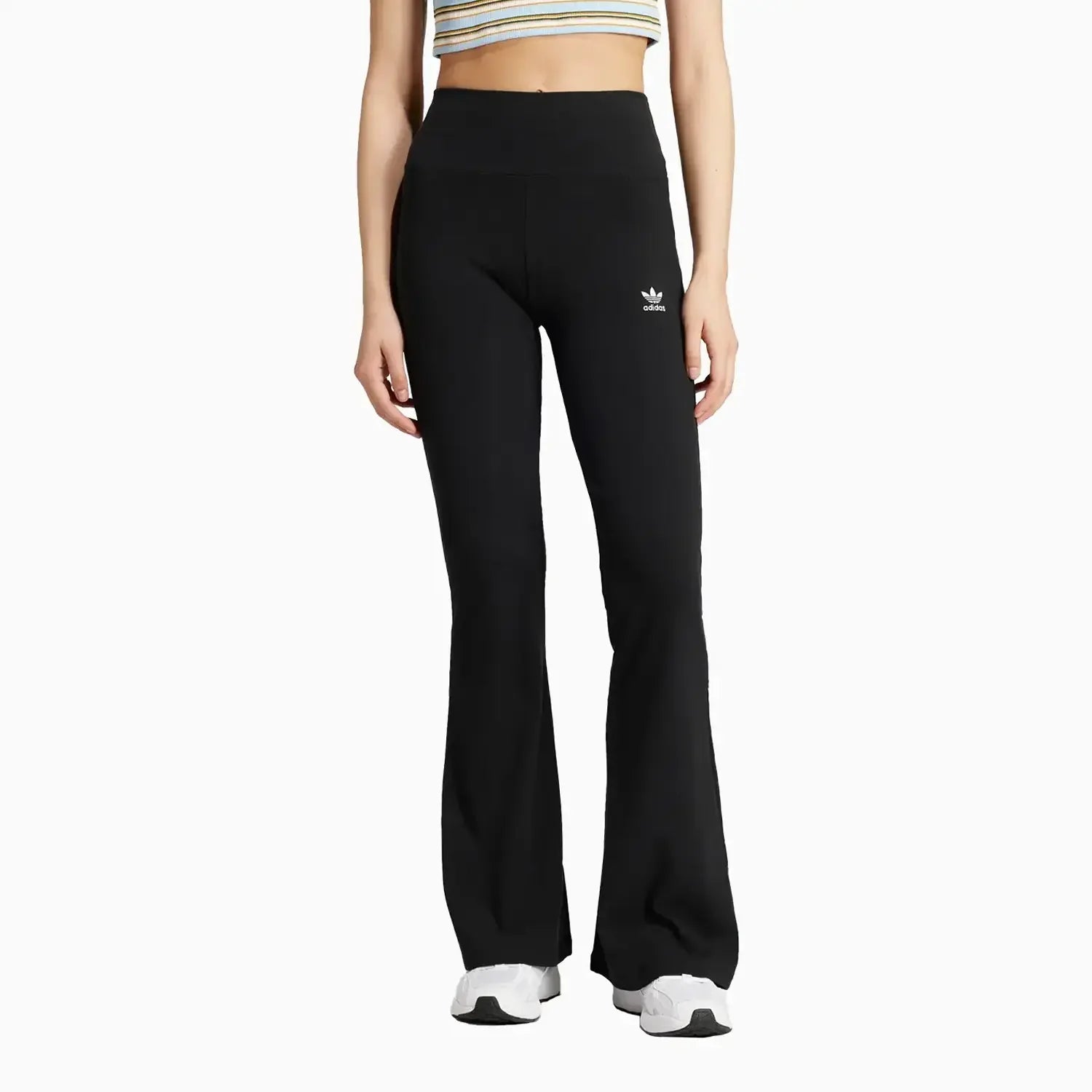 adidas-womens-originals-essentials-ribbed-outfit-iw5725-iw5727