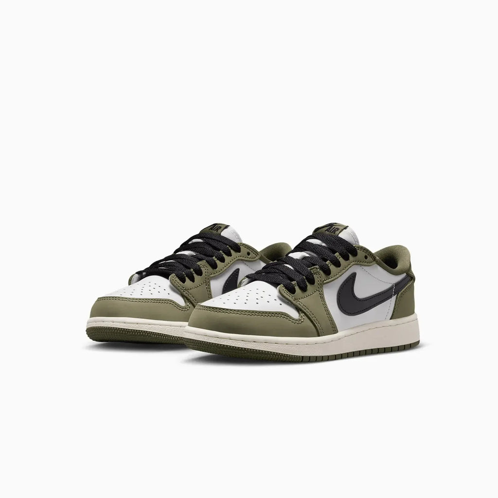 Kid's Air Jordan 1 Retro "Medium Olive" Grade School
