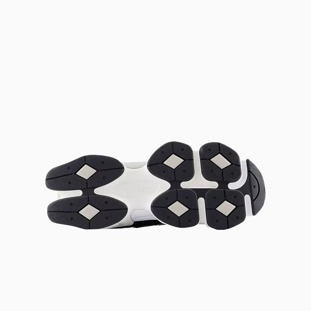 9060 "Black Tornado"